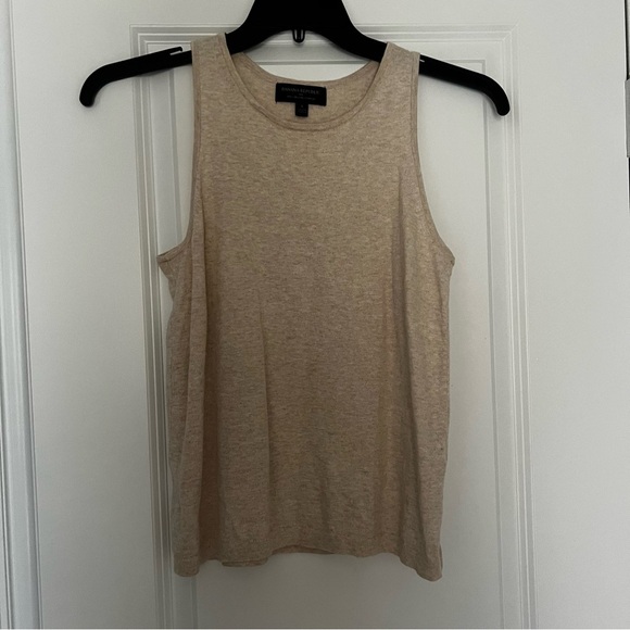 Banana Republic Factory Tops - BANANA REPUBLIC FACTORY TANK SIZE SMALL